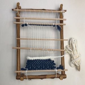 Josefina’s Navajo Weaving loom kit